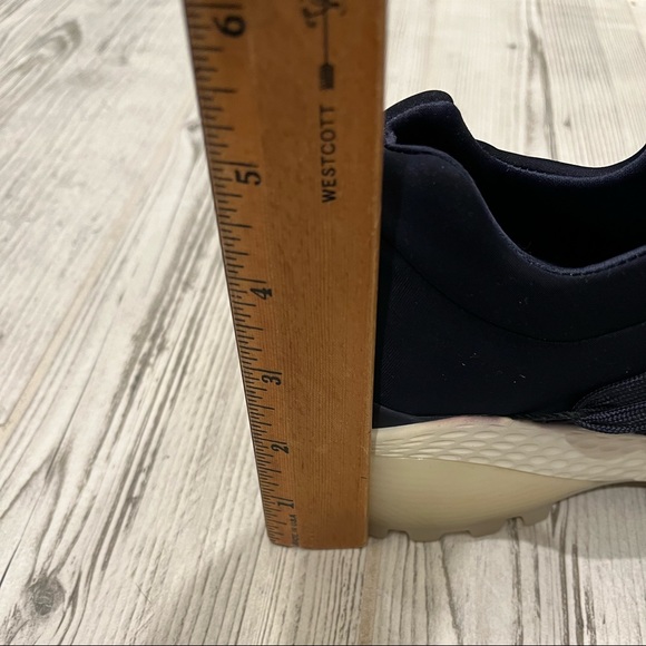 J\Slides women’s size 8 navy sneakers - Picture 9 of 12